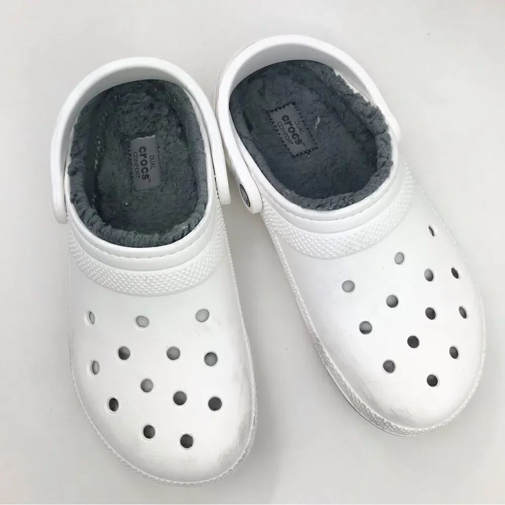 Crocs Classic White GrayâPlush Lined Insulated Dual Comfort Slip On RubberâClogs